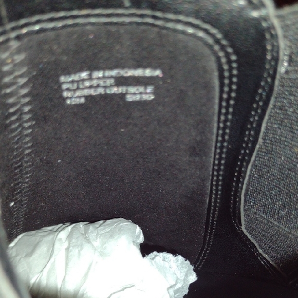 MICHAEL Michael Kors Black Ankle Boots - Picture 6 of 7